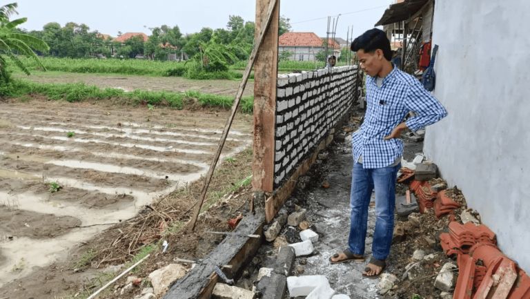 Proyek Paving PAUD Nusa Indah Sampang Dialihkan ke Pagar, Dinas Pendidikan Diduga Bermain Api
